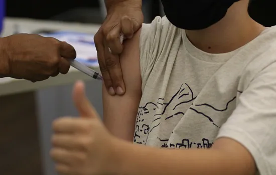 Acelerar ritmo de vacinação infantil pode salvar vidas