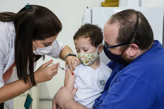 Moradores de São Caetano começam a ser vacinados contra a gripe