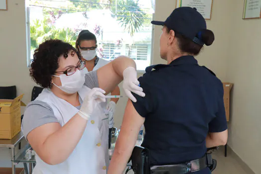 1ª etapa da vacinação contra a influenza segue até 15 de abril em Ribeirão Pires