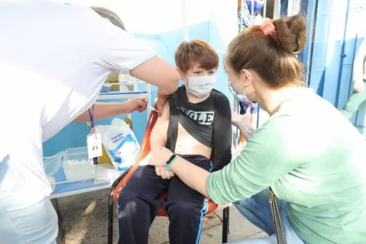 Santo André iniciou nesta terça-feira (11) segunda etapa da vacinação contra gripe