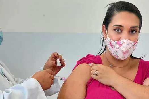 Vacinação contra influenza em Diadema abre para professores e mais três grupos na segunda