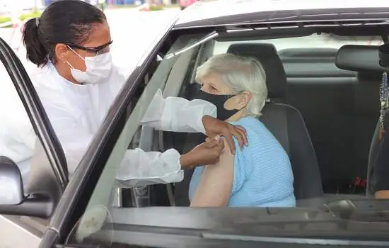 Carro da vacina rodará por Mauá na segunda