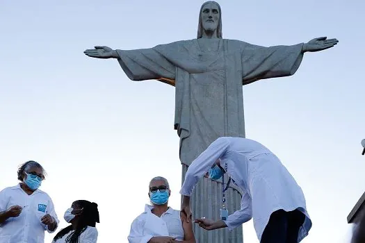 População do Rio de Janeiro não aderiu em massa à dose de reforço da vacina contra a covid