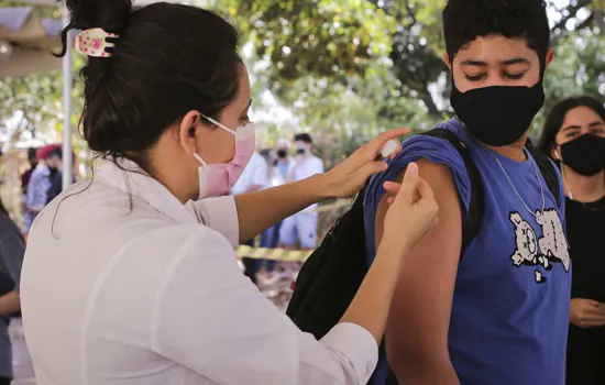 Covid-19: Brasil supera 350 milhões de vacinas distribuídas