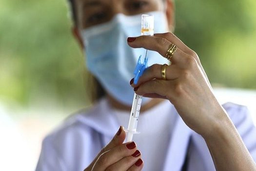 SP: Vacinação contra a Covid-19 no fim de semana