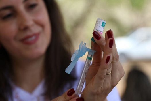 Vacinação contra dengue em São Paulo pretende frear infecção