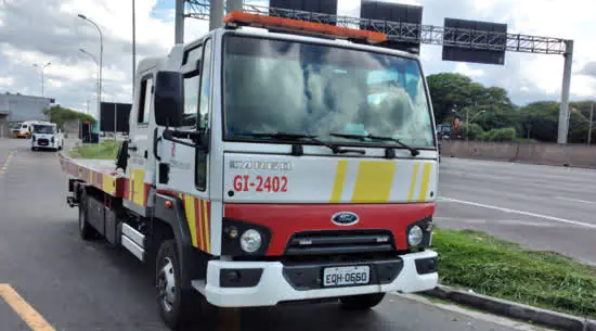 CCR RodoAnel tem vaga para motorista de guincho leve