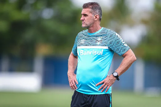 Mancini deixa o Grêmio após falar que “é mais importante não perder que ganhar”