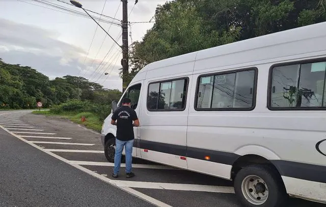 Fiscalização da ARTESP ao transporte coletivo intermunicipal apreendeu 46 veículos