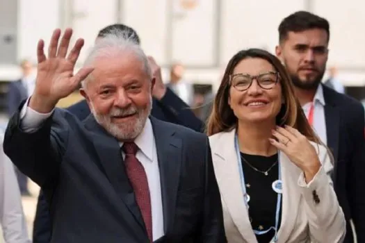 PT recorre a vaquinha online para custear caravanas e festa da posse de Lula