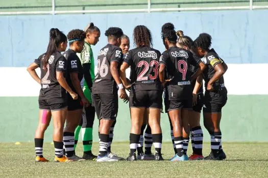 Vasco vai investir R$ 6 mi e tenta retomar protagonismo no futebol feminino