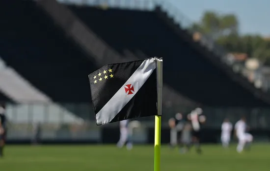 Série B: Vasco enfrenta Coritiba em clima de final de campeonato