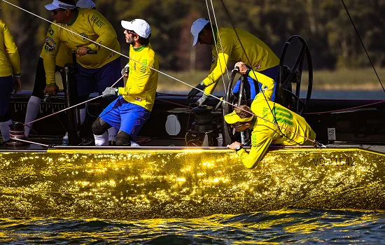 Seleção Brasileira de Vela se apresenta na Suíça com novo integrante