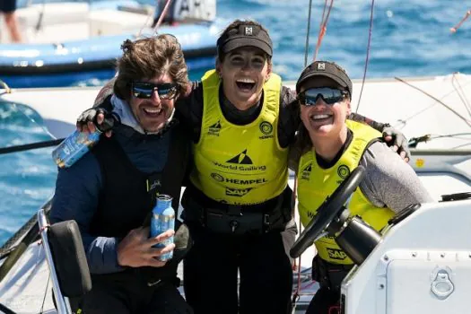 Martine e Kahena conquistam tradicional evento de vela na Espanha