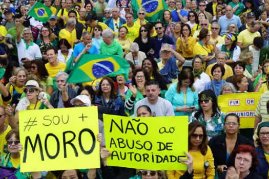 Manifestantes pedem veto à Lei de Abuso e atacam STF em BH, Recife, BSB e Porto Alegre