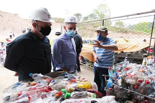 Vereadores de Santo André vistoriam obras de ampliação do Aterro Sanitário Municipal