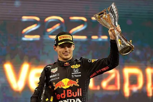 Bicampeão da Fórmula 1, Verstappen admite que cogita se aposentar em 2028