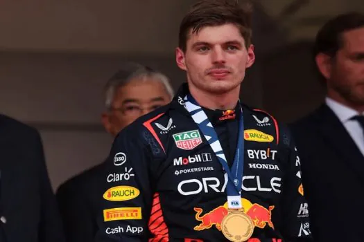 Verstappen celebra domínio na Espanha e espera ‘se divertir’ em pista boa de ultrapassagem