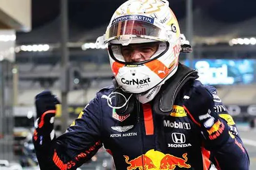 F1: Verstappen vence Mercedes e fica com última pole do ano