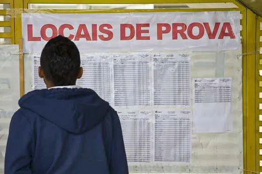 Candidatos podem consultar local da prova do Vestibulinho a partir de 15 horas