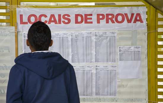 Candidatos podem consultar local da prova do Vestibulinho a partir de 15 horas