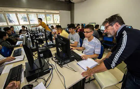 Vestibulinho: candidatos podem conferir online situação da matrícula