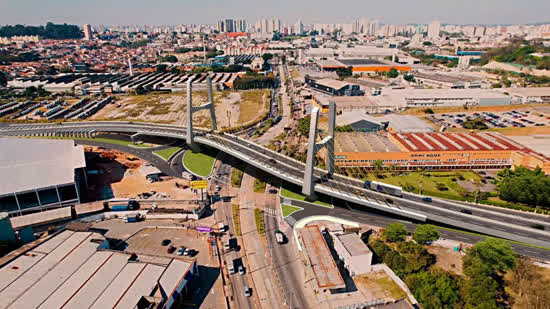 Primeiro viaduto estaiado de São Bernardo vai atender 20 mil viagens por dia