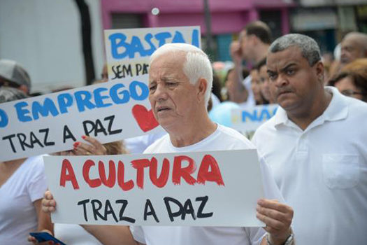 Rio de Janeiro: moradores de Vila Isabel protestam contra violência