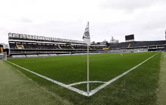 Ângelo e Léo Baptistão treinam e podem reforçar o Santos na Copa Sul-Americana