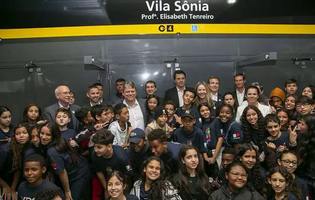 Linha 4-Amarela terá shopping na Estação Vila Sônia-Professora Elisabeth Tenreiro