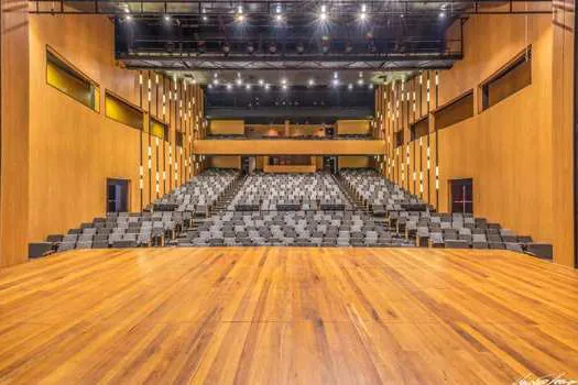 Teatro do Shopping VillaLobos volta ao circuito cultural de São Paulo