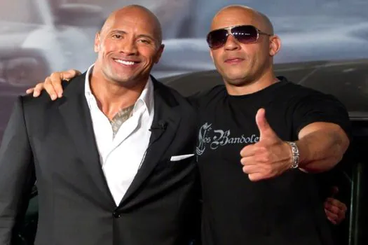 The Rock supera briga com Vin Diesel e volta a ‘velozes e furiosos’