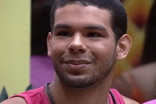 Vyni é o oitavo eliminado do “BBB 22”