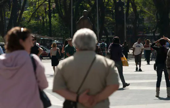 Número de denúncias de violência contra idosos aumentou 13% em 2018