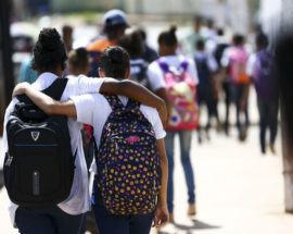 Violência interrompeu aulas em 669 escolas públicas do Brasil