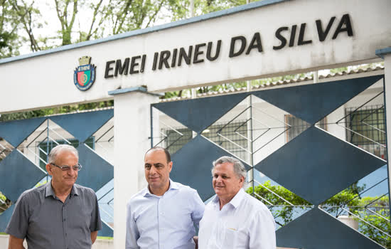 Prefeito Auricchio faz visita técnica às obras na Emei Irineu da Silva