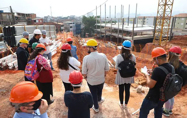 Estudantes da Universidade Federal do ABC veem na prática ações da gestão de Diadema