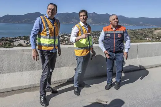 Vice-Governador faz visita técnica às obras dos Contornos das Tamoios (SP 099)