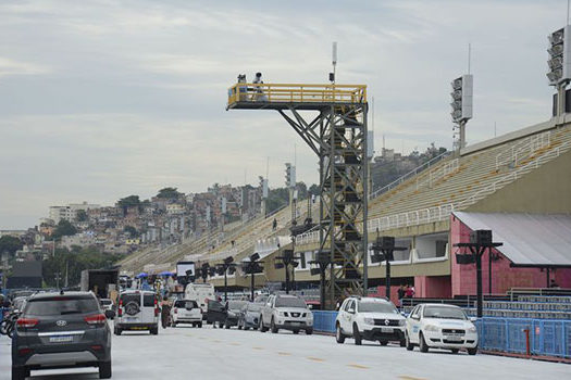 Corpo de Bombeiros vistoria Sambódromo no Rio