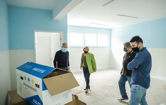 Tite Campanella visita obras de nova escola no bairro Cerâmica