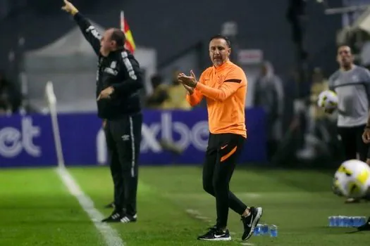 Vítor Pereira promete Corinthians técnico e ofensivo na sequência da temporada