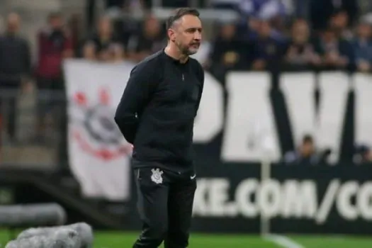 Vítor Pereira desabafa após classificação: “Objetivo que nos une é o Corinthians”