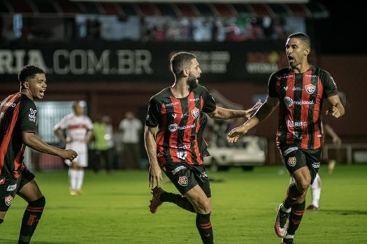 Vitória defende a liderança; Atlético-GO e Botafogo-SP brigam pelo G-4 da Série B