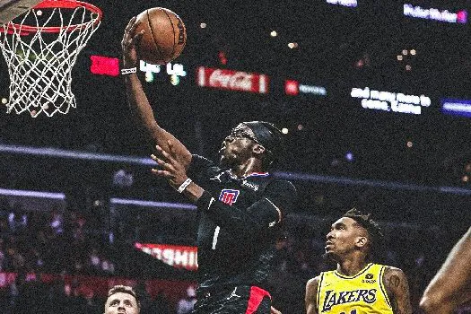 Lakers são atropelados pelos Clippers e Warriors perdem terceira seguida na NBA