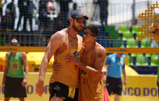 Vôlei de Praia: Alison/Álvaro e Evandro/Bruno seguem preparação intensa para Tóquio