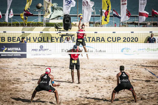 Circuito Mundial: Evandro/Bruno Schmidt vence chilenos e vai às quartas de final em Doha