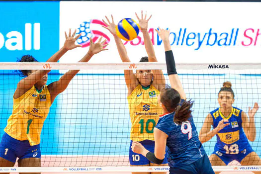 Vôlei Feminino: Brasil vence Coréia do Sul e consegue quinta vitória