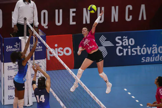 Osasco São Cristóvão Saúde vence São Caetano na volta do vôlei feminino