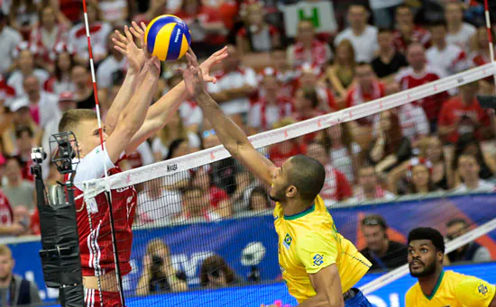 Vôlei Masculino: Brasil bate a Polônia em Katowice