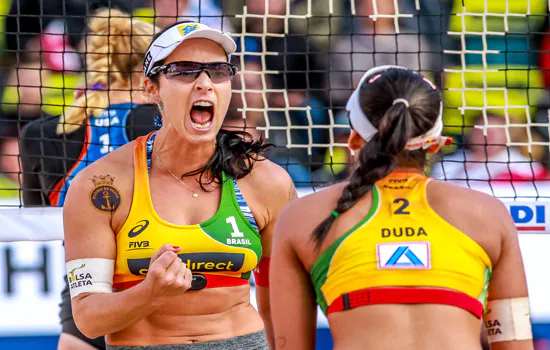 Brasil avança com três duplas para as oitavas do naipe feminino